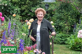 Después de jubilarse hizo de su hobby una manera de vivir y su jardín en Mar del Plata es la prueba