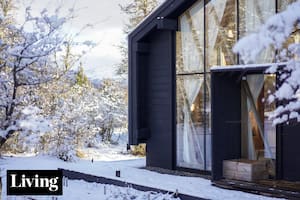 Una joven pareja de artistas nos abre las puertas de su casa en Lago Hermoso