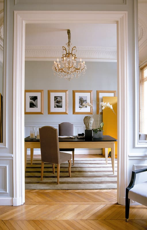 Casas espectaculares: el piso hausmaniano de Nye Basham en París