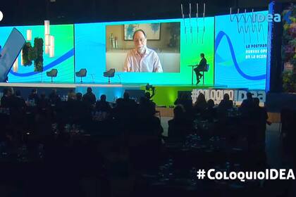El economista Ricardo Hausmann, entrevistado por José del Rio, secretario general de Redacción de LA NACION, en el 57° Coloquio IDEA