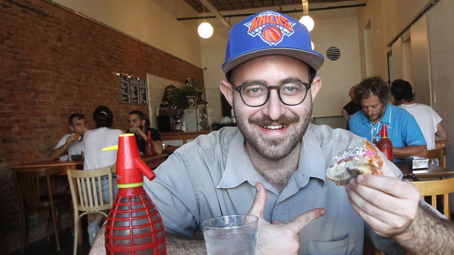 Vino de Nueva York a estudiar y se quedó para vender bagels caseros en Palermo