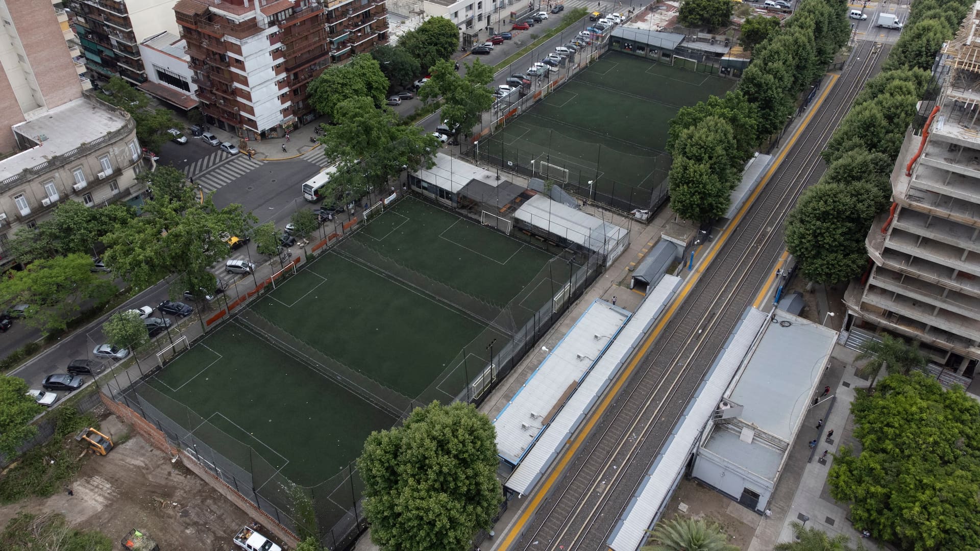 Tensión por el destino de un lote en Villa Urquiza que la Ciudad ya ordenó desalojar