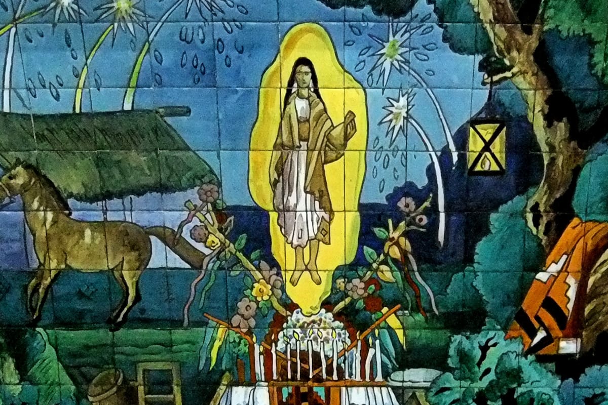 La Telesita, mujer que arde en las noches del monte santiagueño