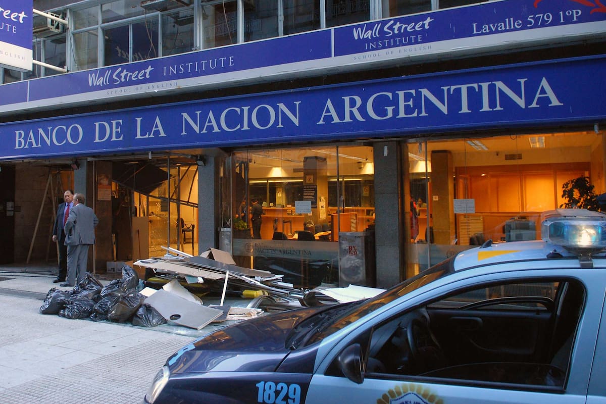 6 de noviembre, día del empleado bancario