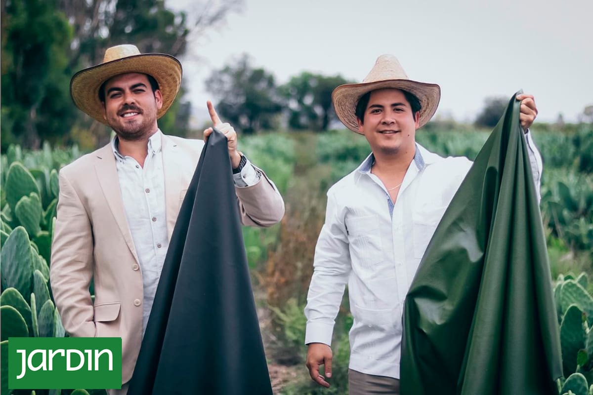 Abandonaron sus empleos para desarrollar un cuero hecho de nopal