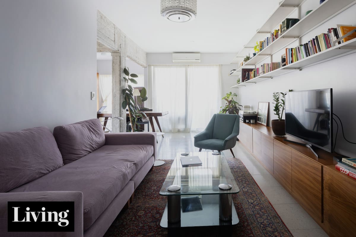 Cómo una reforma transformó un departamento de 70 m2 en un hogar flexible para vivir y trabajar en plena ciudad