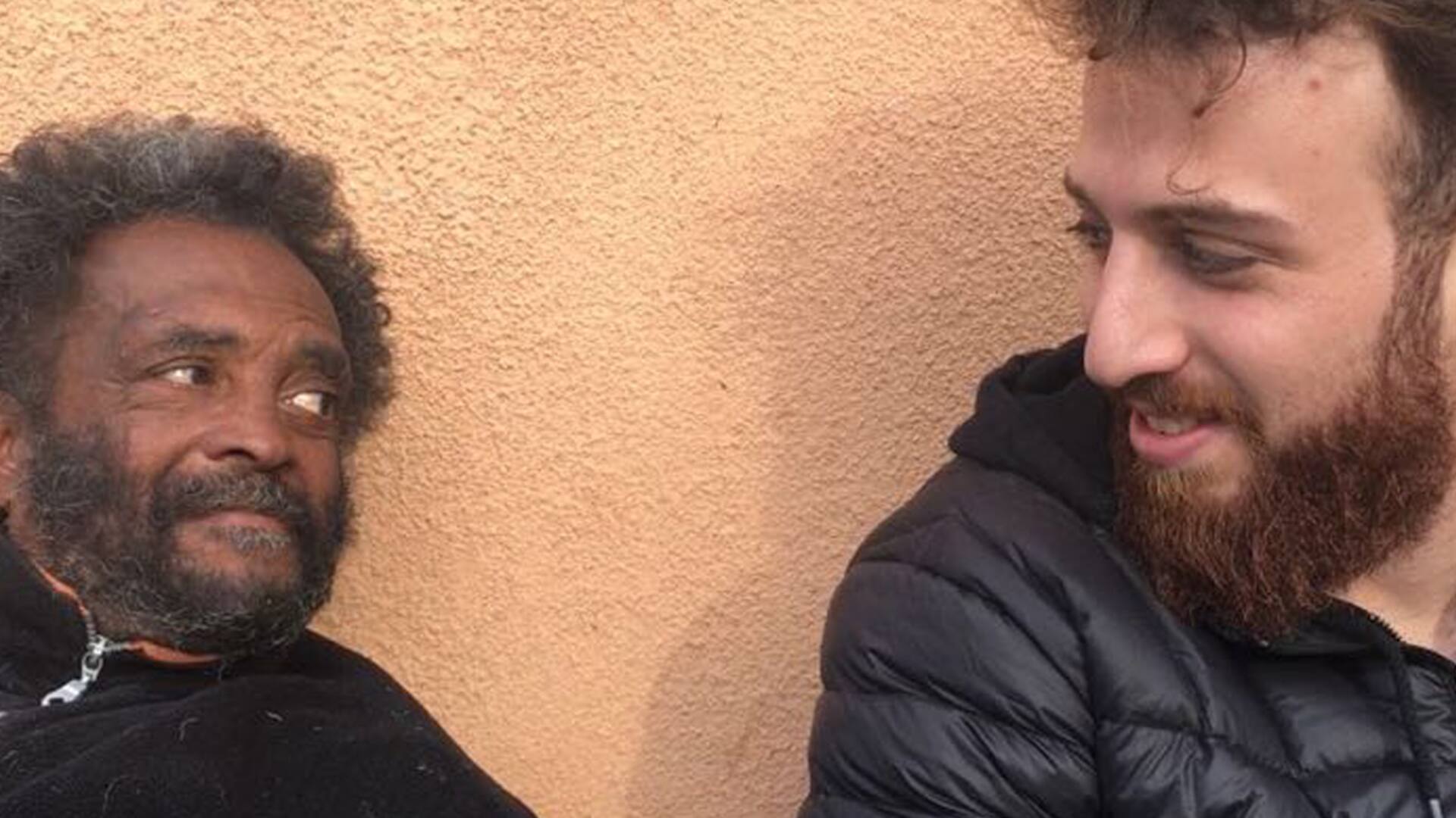 Vivía en la calle y se reencontró con su familia 24 años después