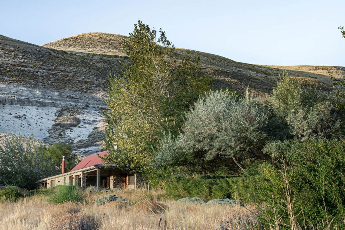 Entre la estepa y la montaña. Un lodge patagónico que reúne naturaleza y servicios de excelencia