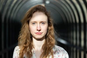 Lecturas: un fragmento de Ardo como fuego, la nueva novela de la autora escocesa Molly Aitken