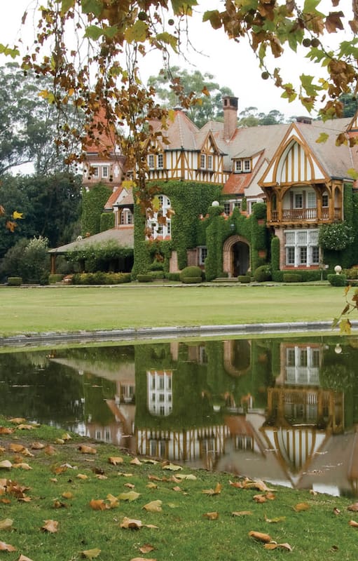 Ezeiza: el jardín de ensueño que alberga una joya arquitectónica convertida en hotel boutique