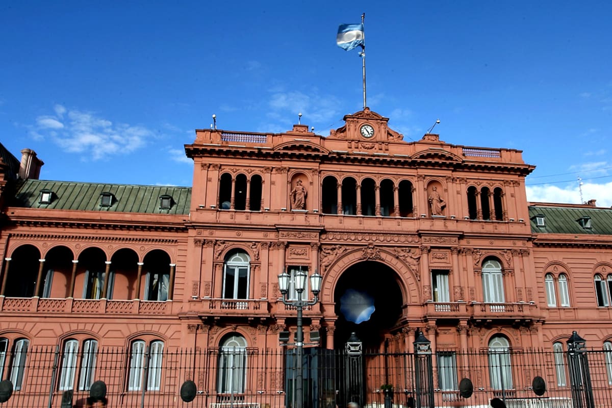 Robos históricos, sospechas y extravíos en la Casa Rosada