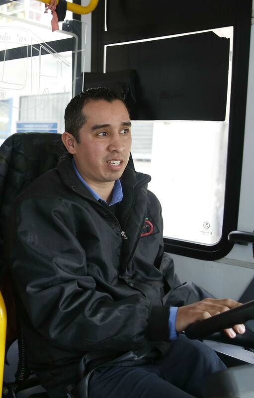 Mauricio Iglesias, el chofer "zen" que se consagró el mejor colectivero de Buenos Aires