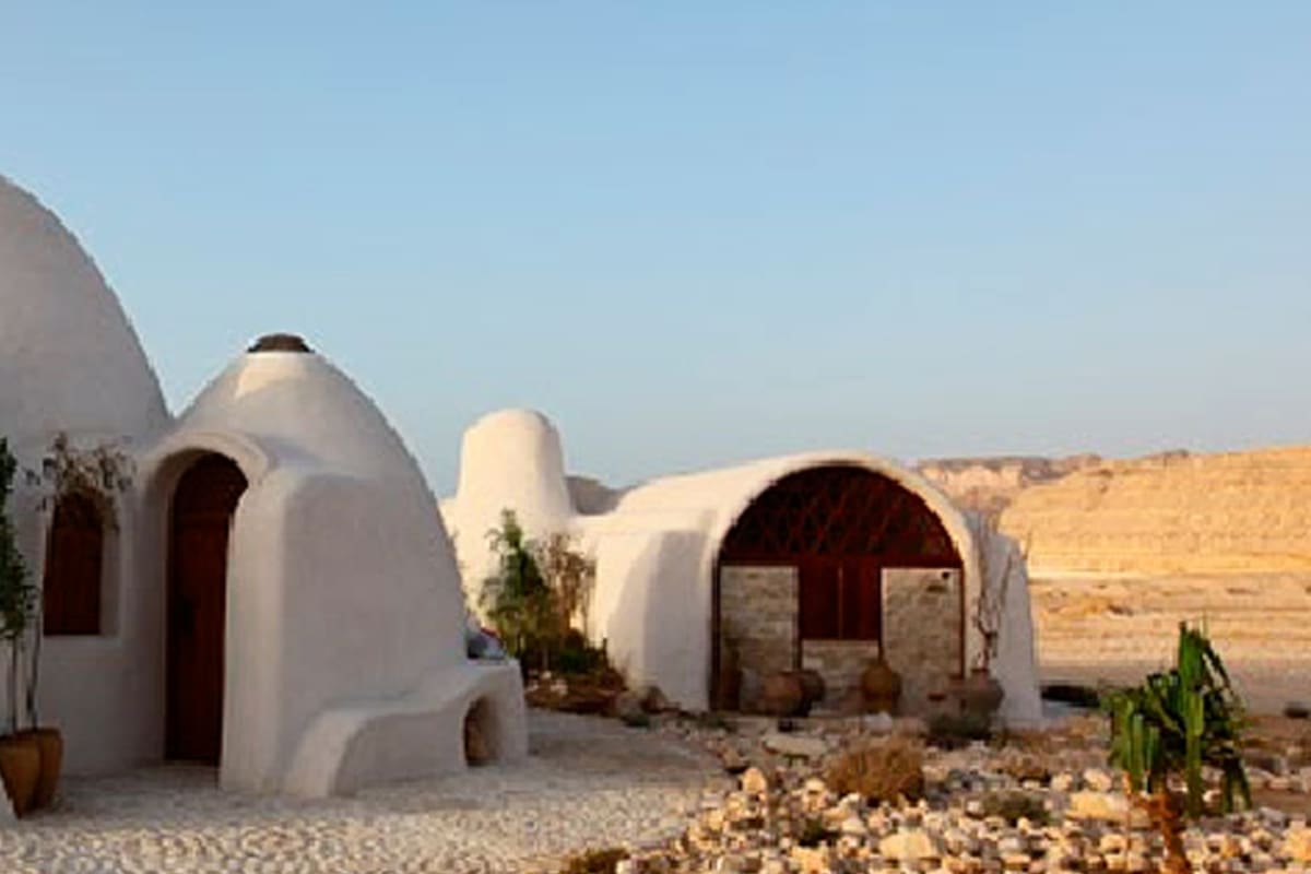El sistema del arquitecto iraní para vivir en la luna que hoy se usa en el mundo