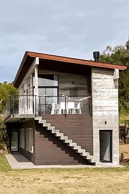 Construir a distancia: Una arquitecta cuenta cómo hizo su casa en Costa Esmeralda en 9 meses