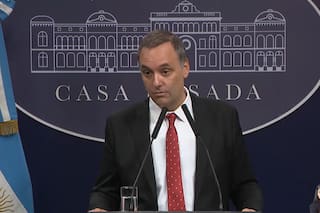 El espectáculo que promete Adorni