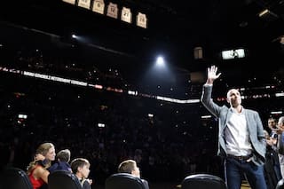 Una noche histórica: Ginóbili llegó al techo y al reconocimiento de la NBA