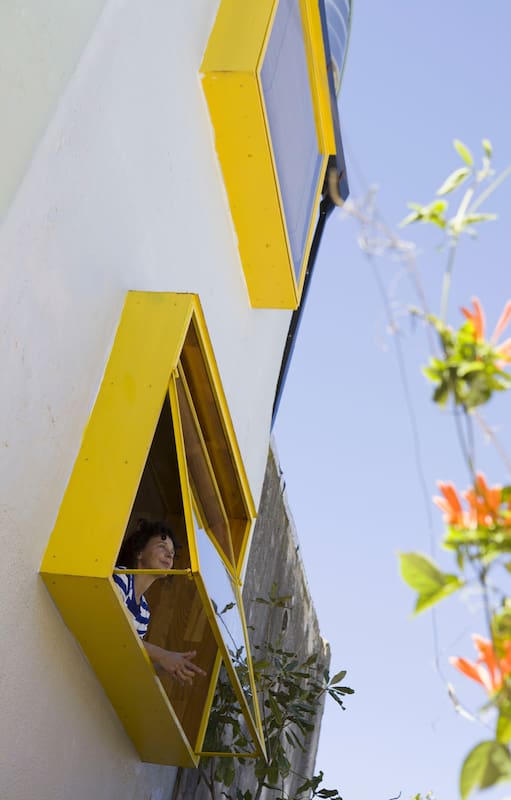Hizo crecer en altura su mini PH del Bajo de San Isidro y hasta logró un monoambiente en la terraza