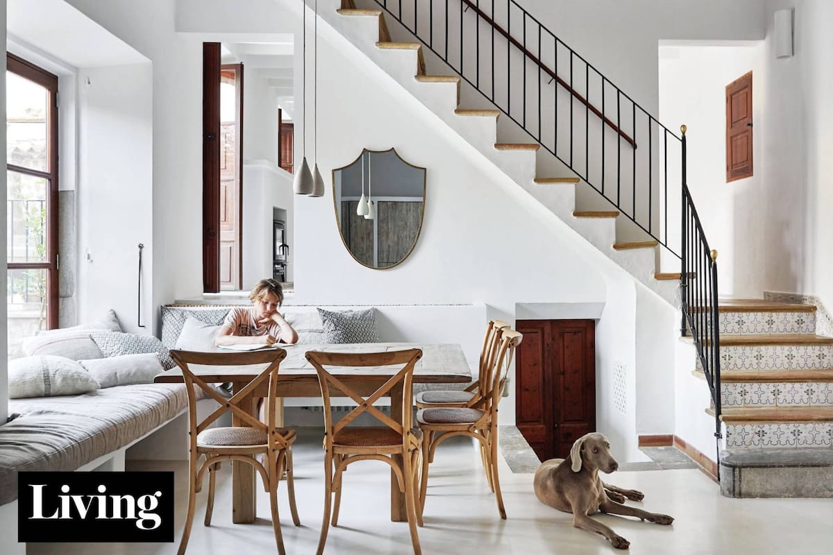 15 ideas para ambientar tu living-comedor o cocina con una mesa de madera vintage