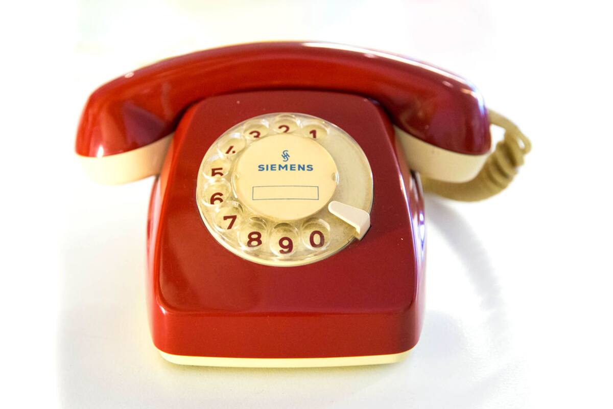 Nostalgias del siglo 20: hoy nos ocupamos de los teléfonos