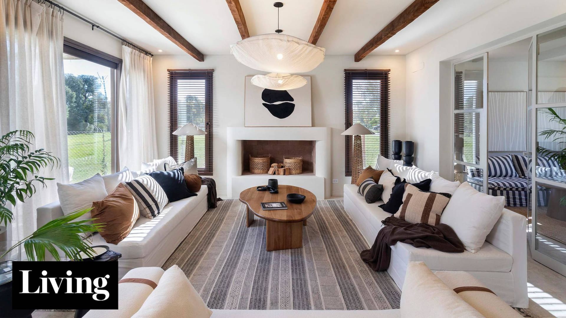 Una casa de estilo playero, con la calidez de las texturas y los materiales nobles