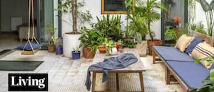 Un PH con patio central, terraza con pileta y un gran trabajo de sus dueños