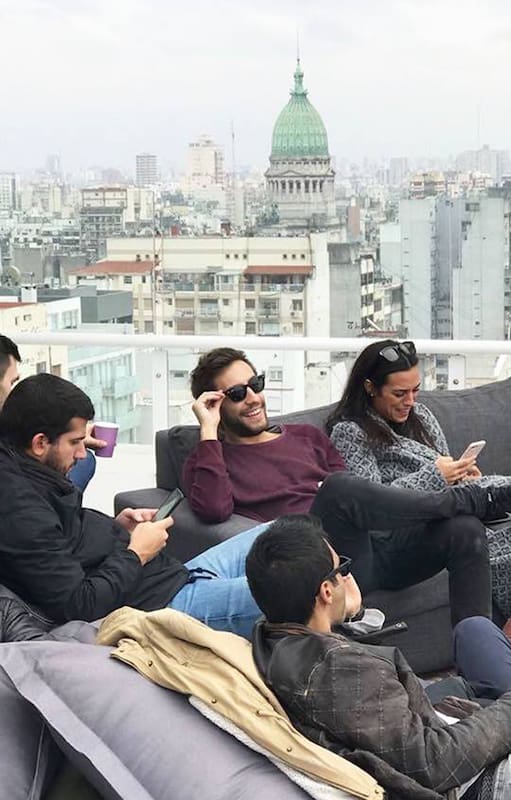 ¿Qué es el co-living, la nueva modalidad de alojamiento turístico?