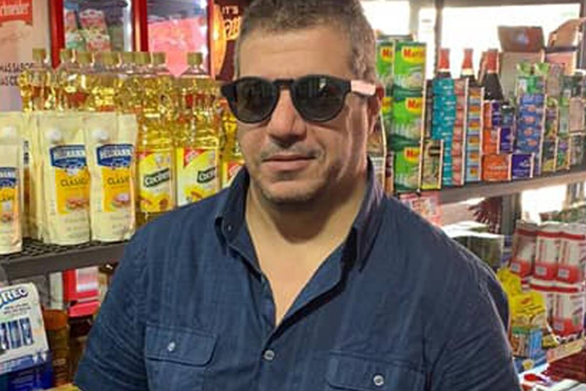 Boliche famoso. Se transformó en supermercado para enfrentar la pandemia