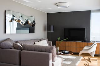 En el piso 26, este departamento se expande con buena vista, diálogo interno y distinción.
