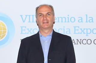 Sin fronteras: arándanos, huevos y heparina, producción local para el mundo