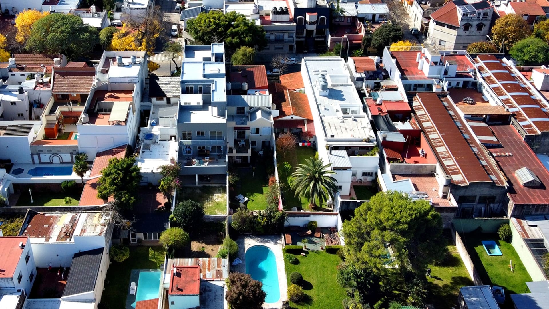 Pequeño y tranquilo: cómo se vive en el único barrio porteño al que no llegó el coronavirus