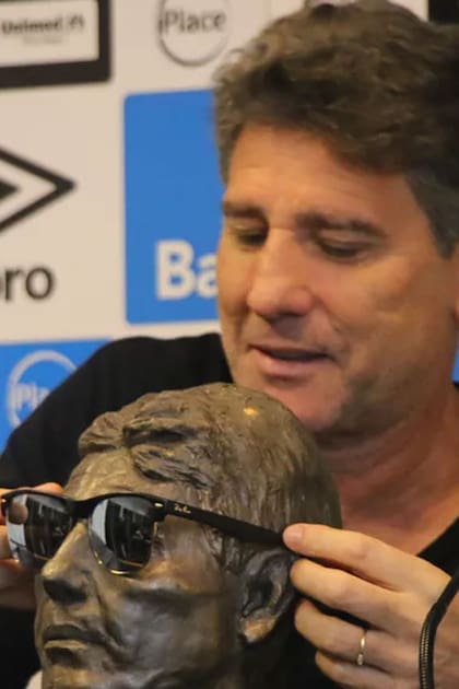 Renato Gaúcho, el excéntrico DT ganador de Gremio: la noche, "cinco mil mujeres" y por qué merece una estatua