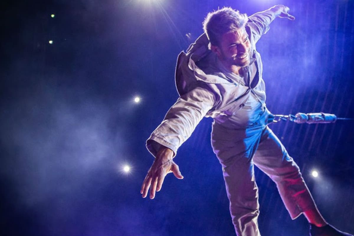 Resiliencia: Boris Bakst, el chico de Fuerza Bruta que cayó desde el aire y volvió a volar