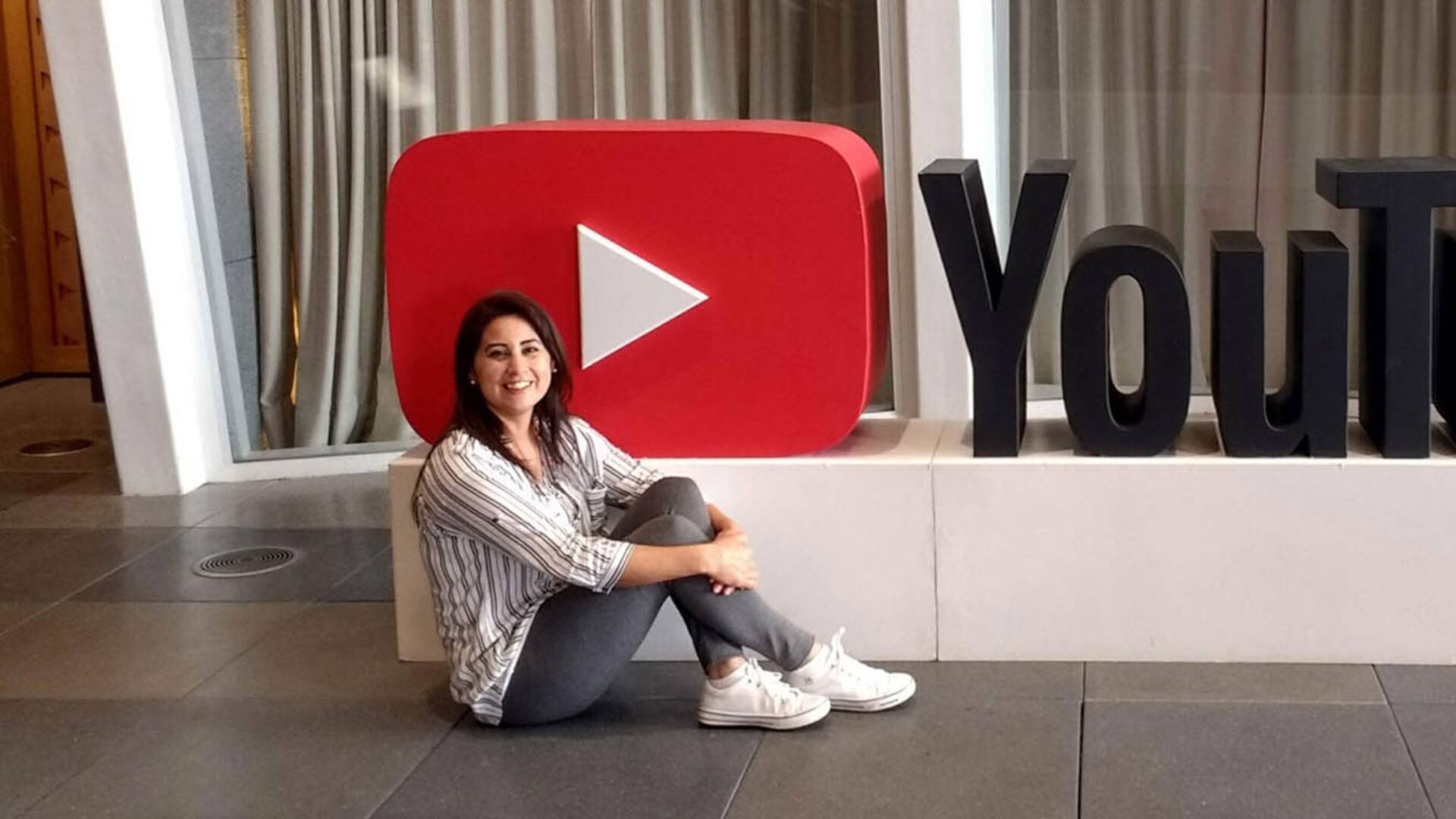 Educación. Son docentes y se convirtieron en "edutubers" para enseñar mejor
