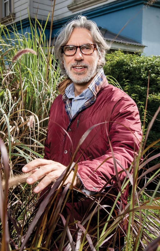 Juan Miceli, el periodista que volvió a los amores de su infancia, el campo y la naturaleza, para transformar su profesión