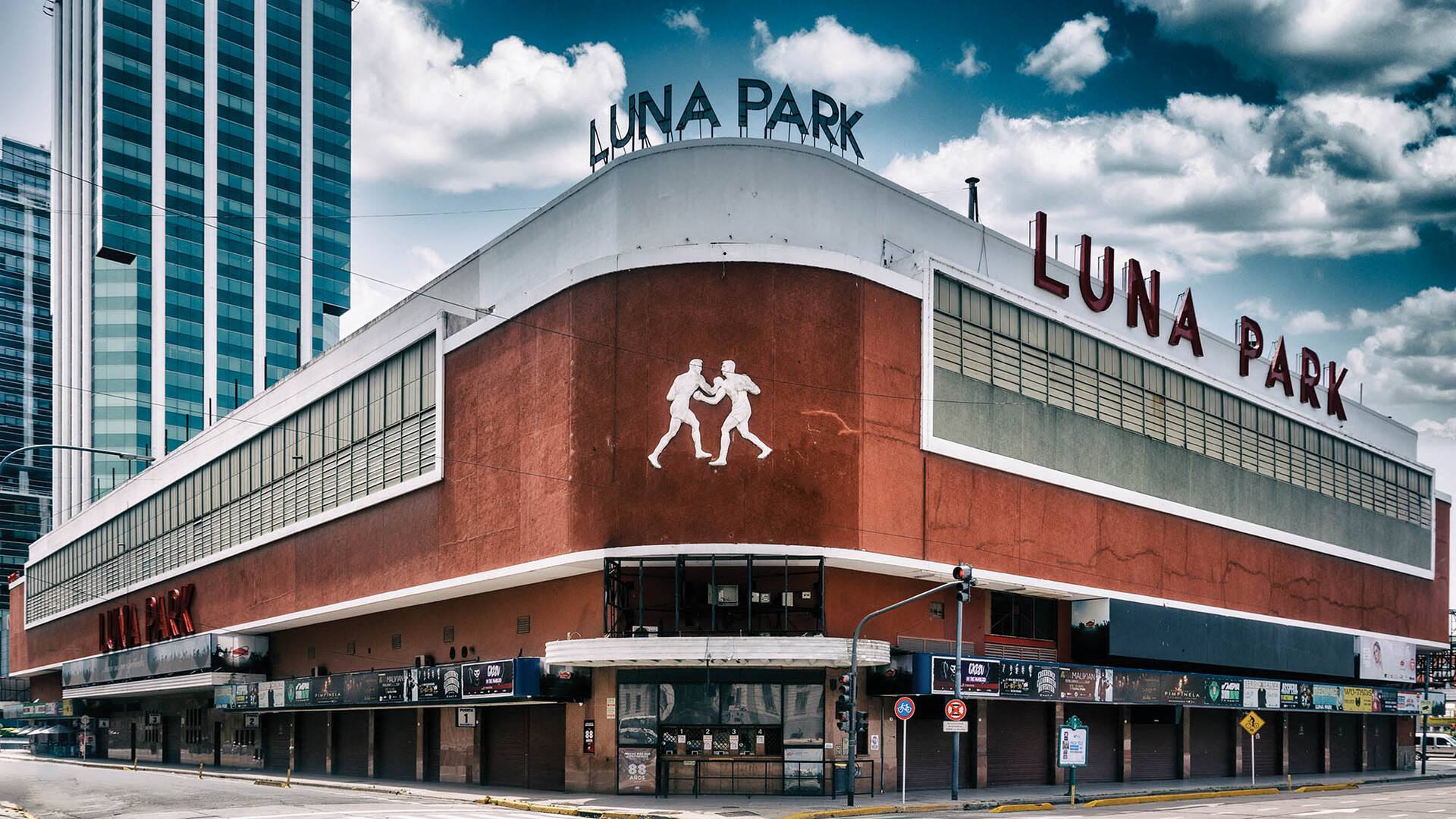 Edificios porteños. La belleza ecléctica del mítico Luna Park