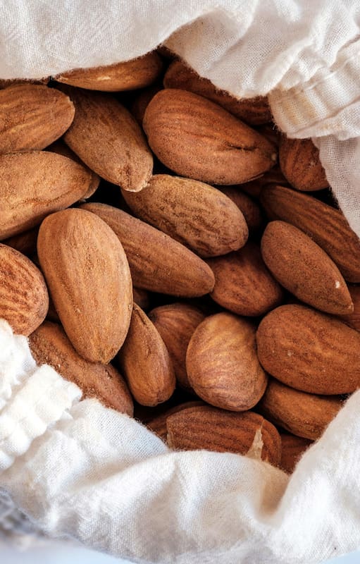 Comer almendras todos los días es esencial para tu corazón