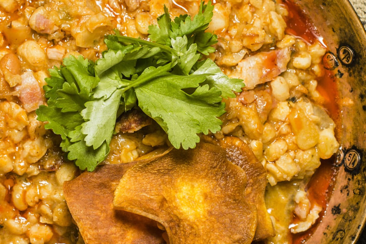 Locro. Tradicional, de autor o vegetariano: dónde comerlo en la Semana de Mayo