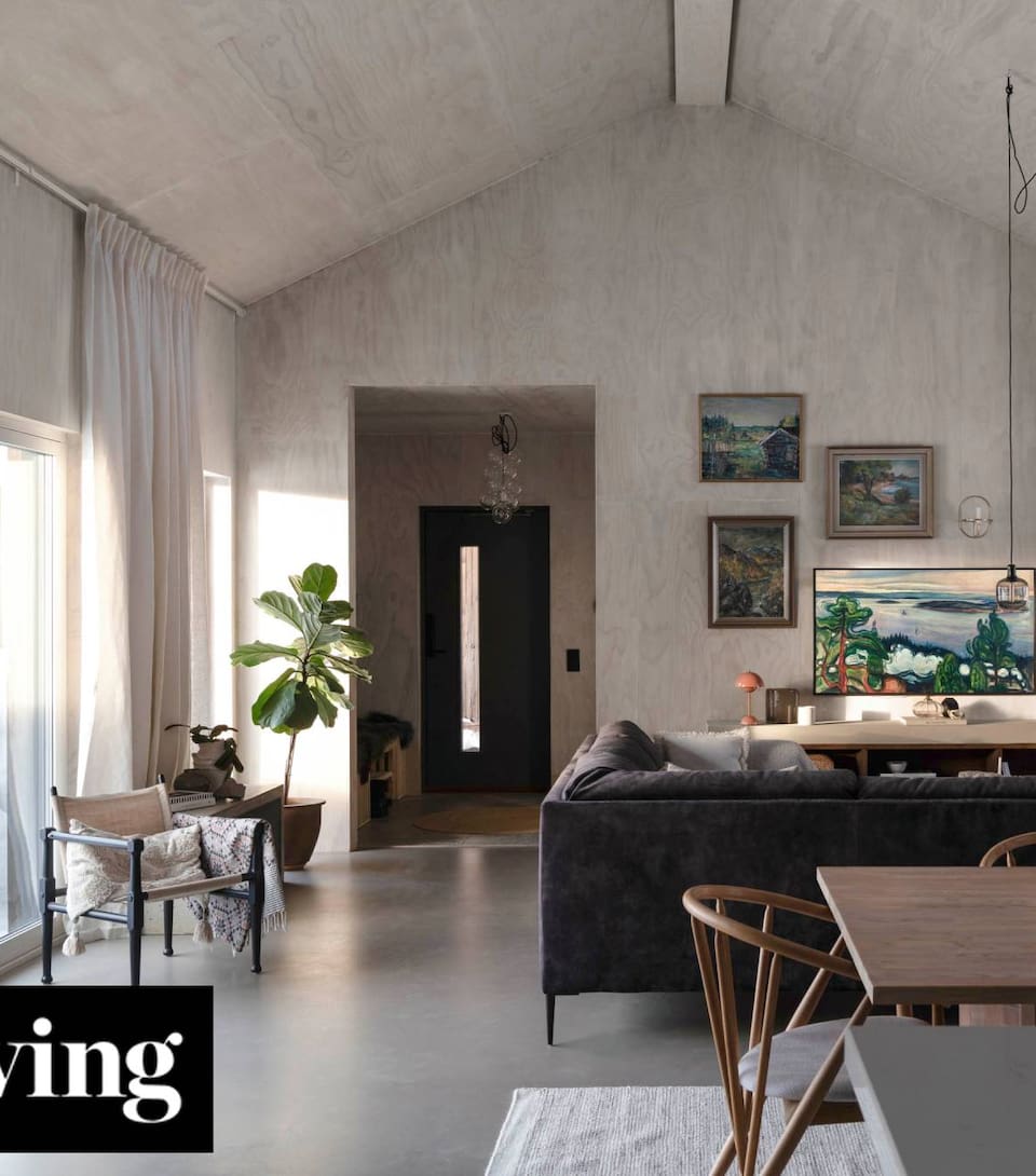 Una pareja construyó su propia casa en un pueblito de 500 habitantes