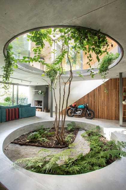 El arquitecto Agustín Goldenhorn concretó en su casa de La Horqueta sus ideas más personales, patio circular incluido