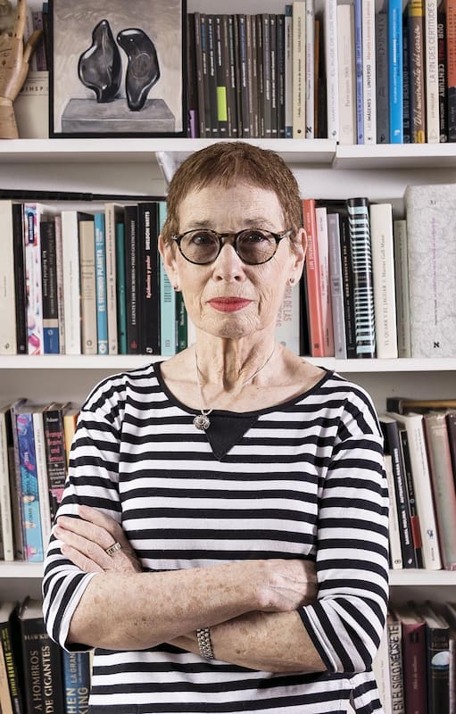 Nora Bär: "La ciencia tiene mucho de novela de intriga"