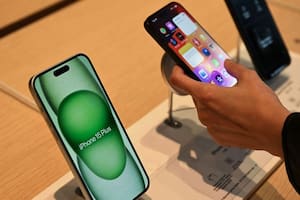 Por qué se sobrecalienta el nuevo iPhone 15