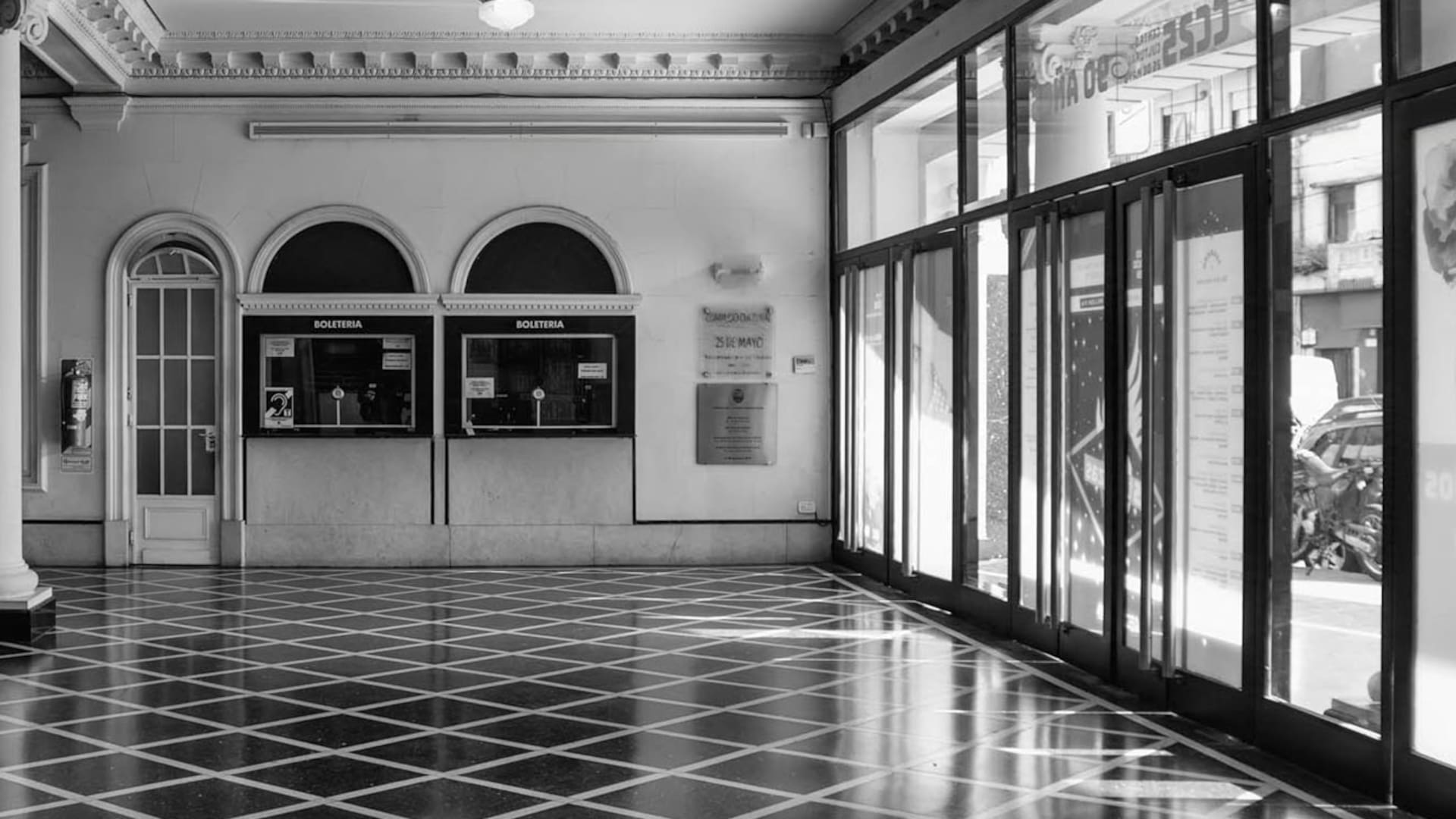 El 25 de mayo. El teatro histórico que recuperaron los vecinos de Villa Urquiza