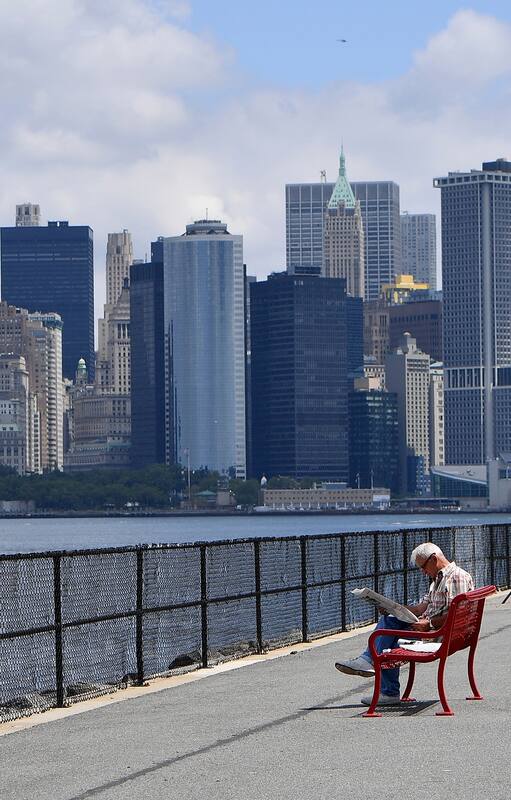 Coronavirus. Nueva York: de acaparar los focos globales por las imágenes del horror a recuperar el aliento