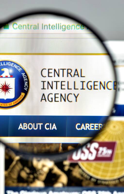 Los archivos de la CIA: ovnis, neonazis, planes militares y otros “top secret” de la Argentina