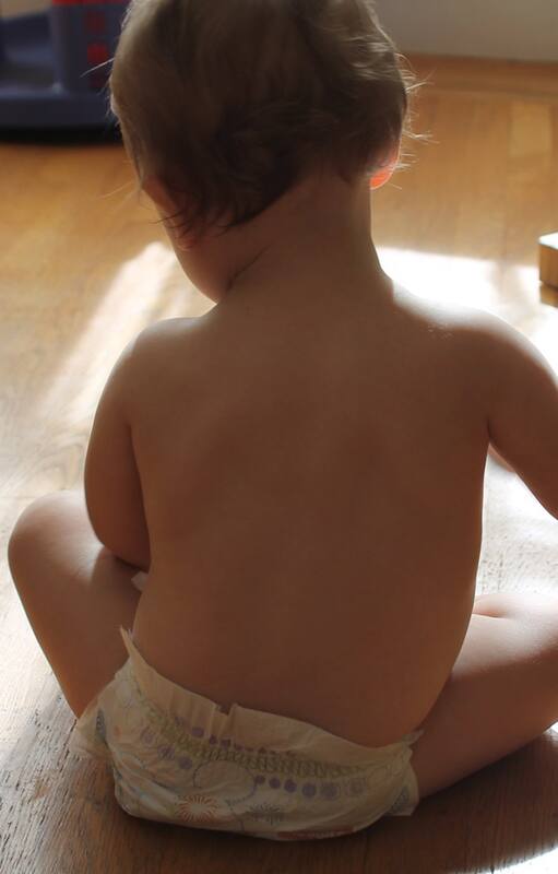 Diario de paternidad: mi hijo siempre prefiere el papel que envuelve el juguete