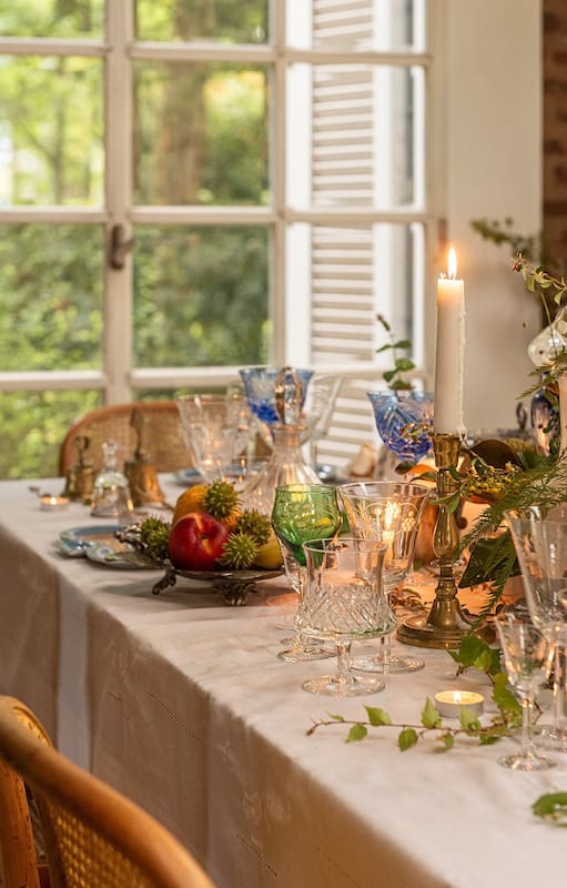 Las fiestas invitan a la creatividad en diversas ambientaciones para la mesa, combinando objetos familiares y las últimas tendencias para crear un punto de encuentro inolvidable