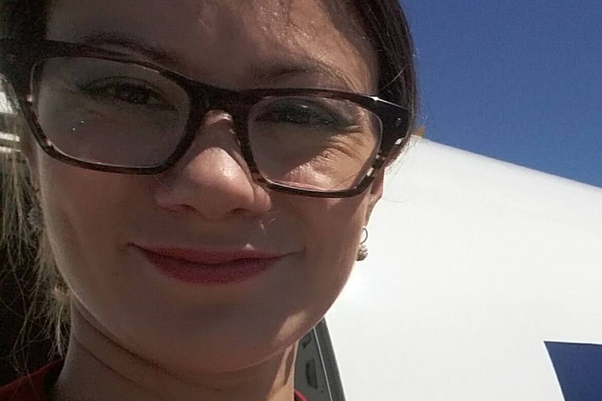 Cien días sin volar. Una tripulante de cabina cuenta lo que no sabías de la profesión