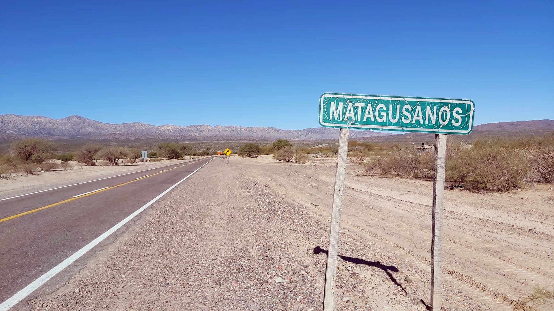 Matagusanos, el pueblo fantasma donde solo viven dos hermanos: “El tiempo se ha olvidado de nosotros, y ya no envejecemos más”