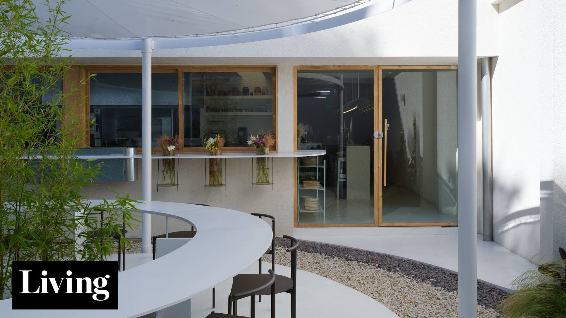 Con una entrada nueva y discreta, una antigua casa de Villa Crespo mutó en restaurante a puertas cerradas