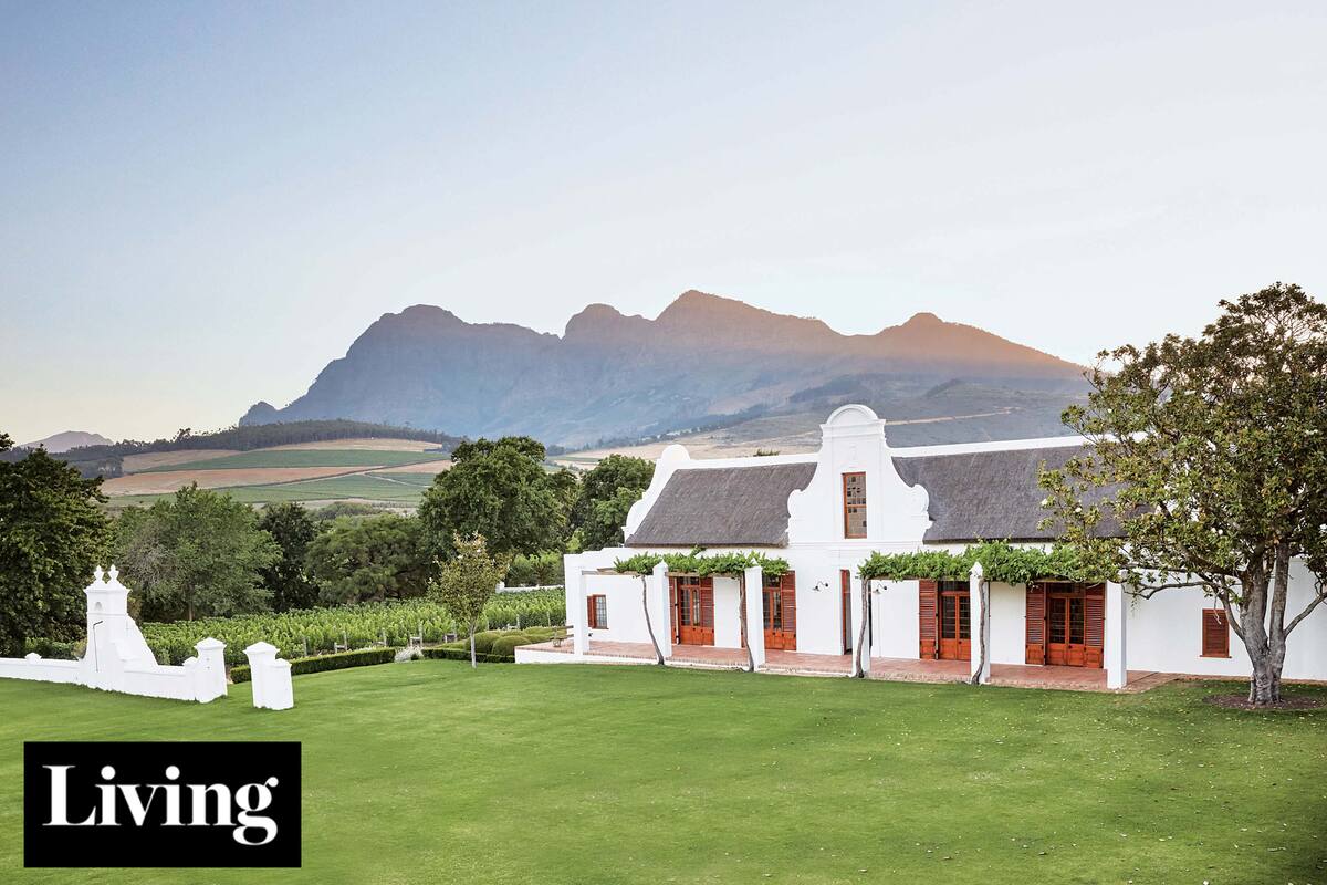 Entre viñedos y una huerta de tres hectáreas, esta casa de campo de 1777 se convirtió en el hotel número uno de Sudáfrica